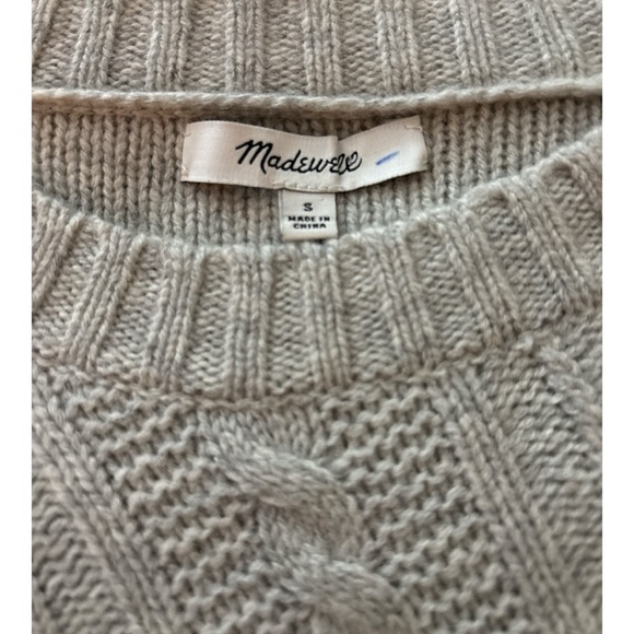 MADEWELL merino wool sweater, light gray sz small. Crisscross fringe cable knit - Picture 7 of 8